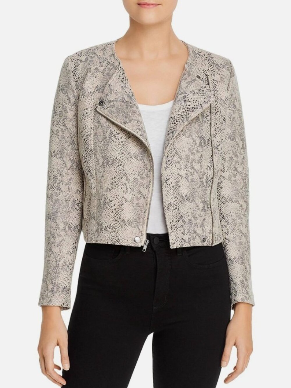 *cupcakes & cashmere Light Gray Faux Leather Snake-Print Moto Jacket